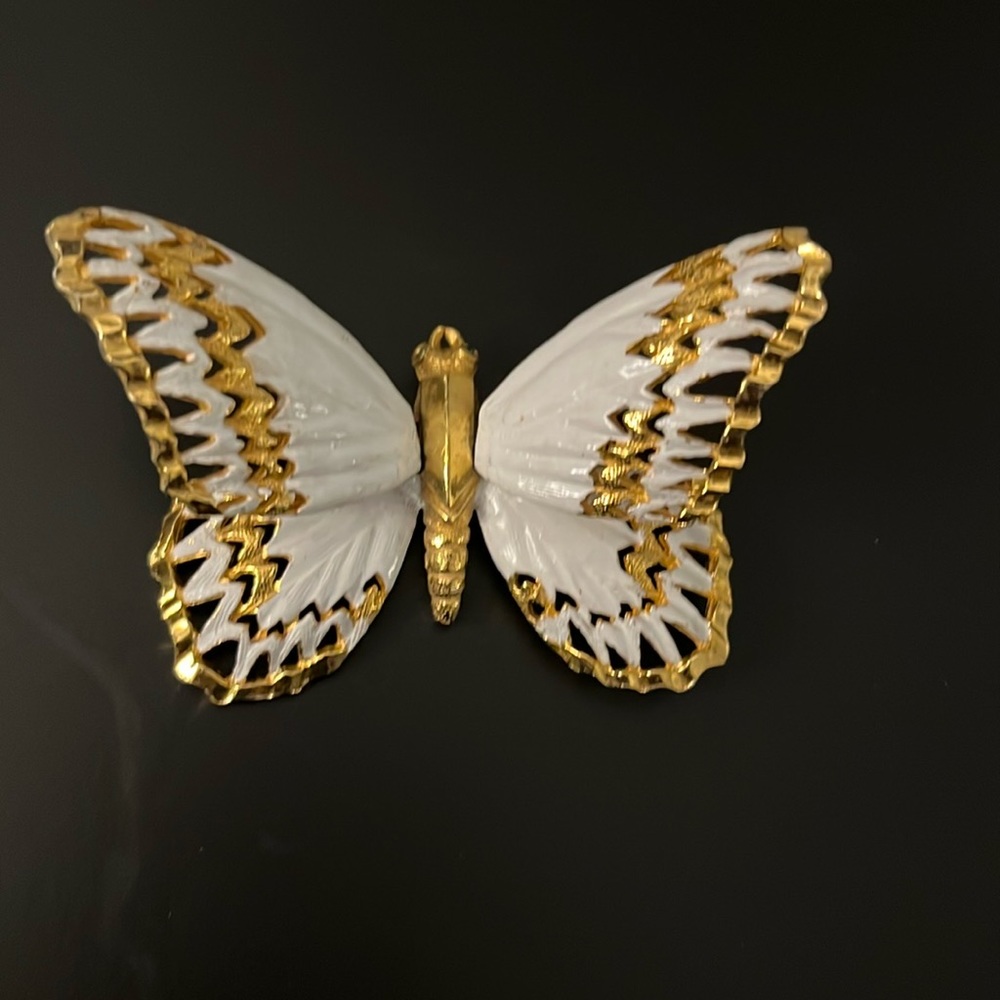 VINTAGE PAULINE RADER SIGNED TREMBLE BUTTERFLY BROOCH - RARE